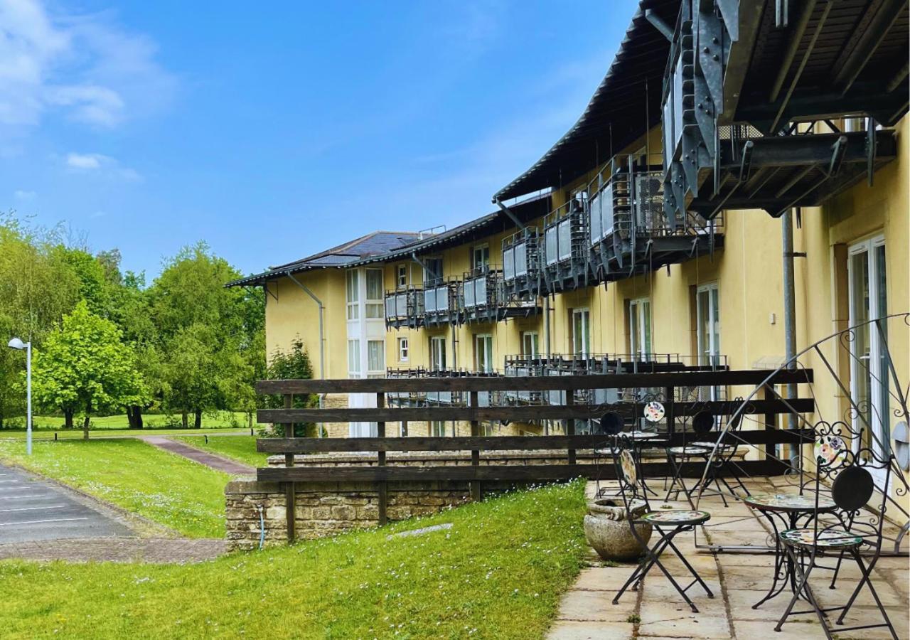 Swindon Blunsdon House Hotel, BW Premier Collection Exterior foto